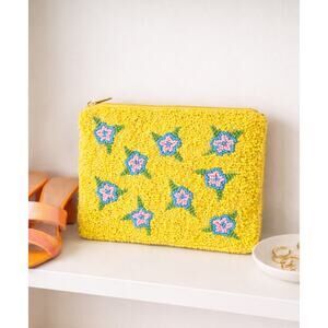 Kay Lee Yellow Floral Beaded Zipper Coin Purse New